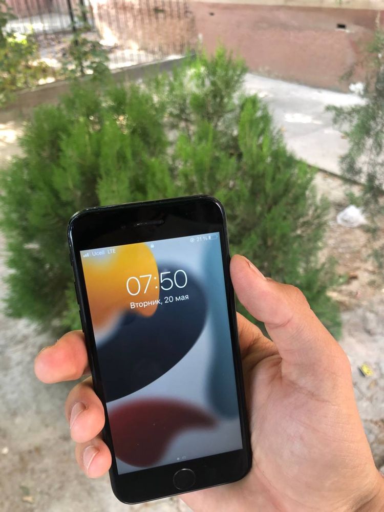 Iphone 7+ lla holati zur