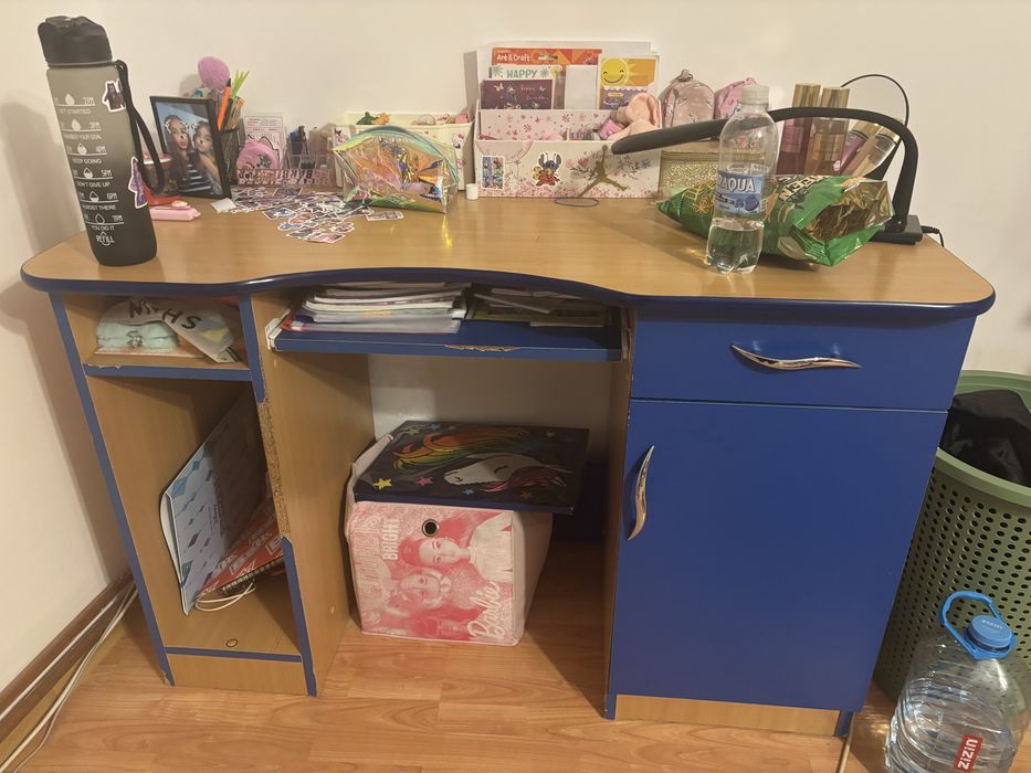 Vand mobila de sufragerie