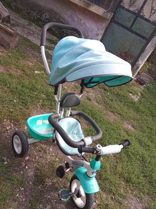 Tricicleta verde