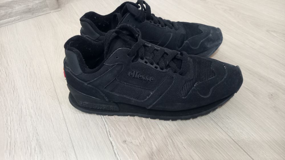 Маратонки Ellesse 39,5