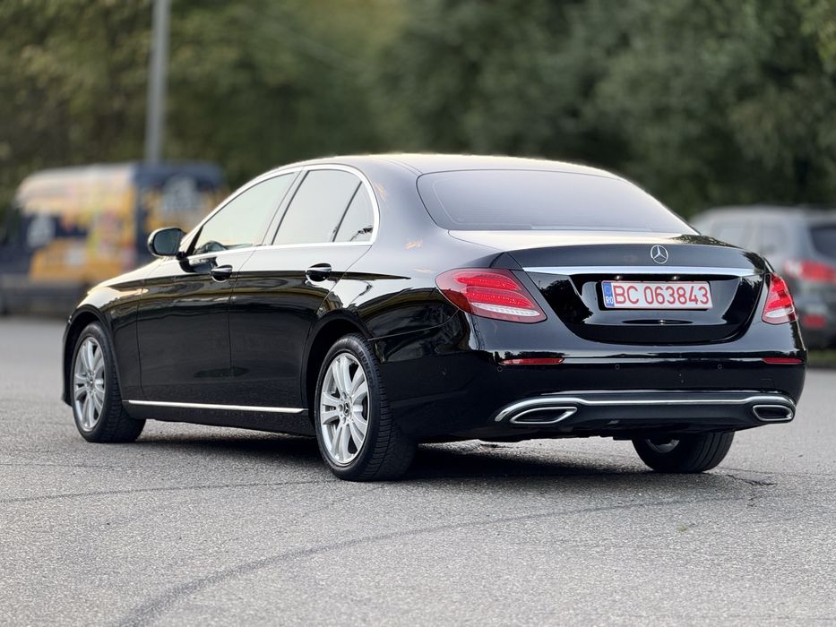 Mercedes E200 RAR efectuat Plafon stele 2018 Padele Impecabia