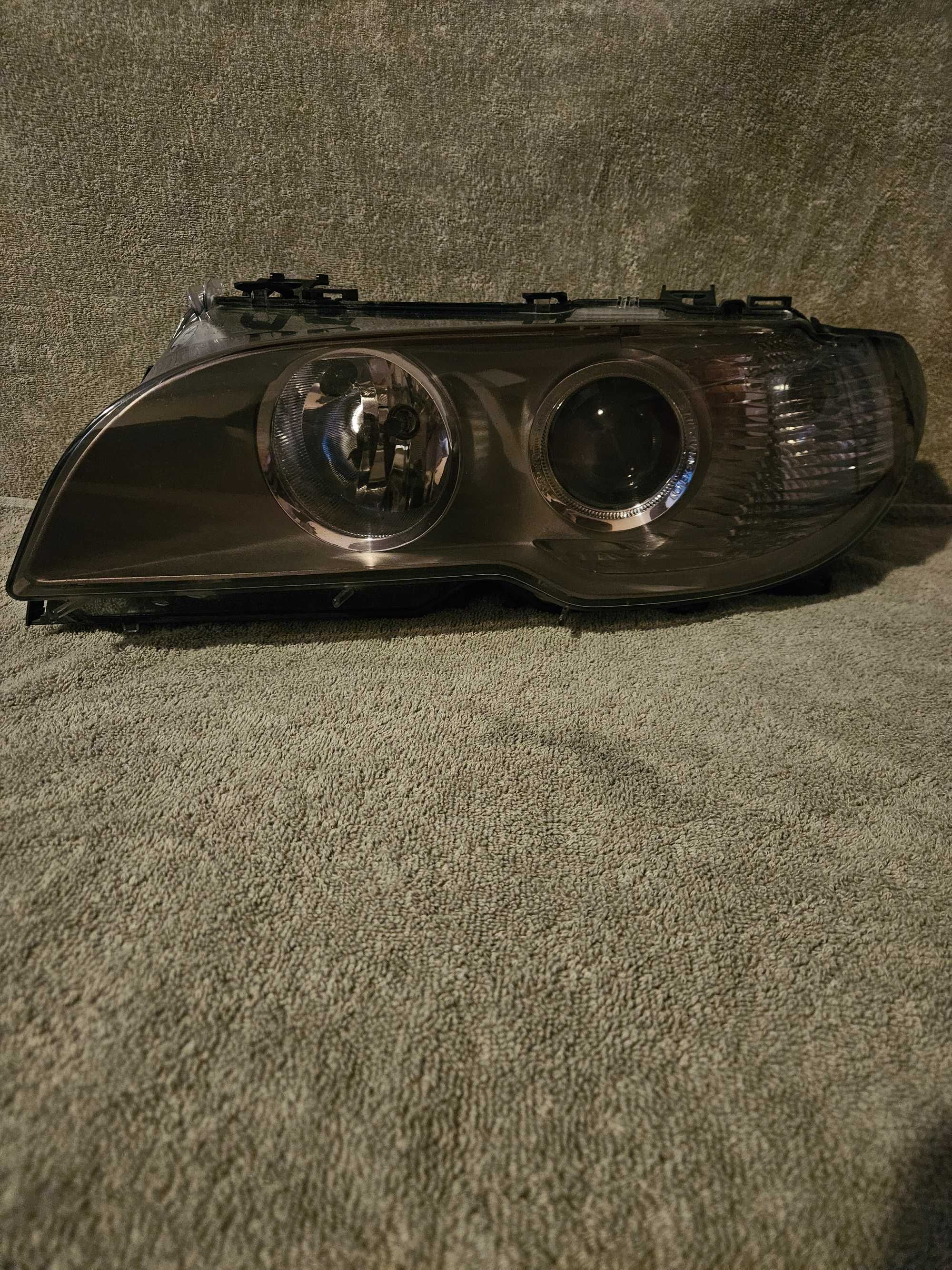 Оригинални Фарове за BMW E46 купе фейслифт с Dynamic Xenon.