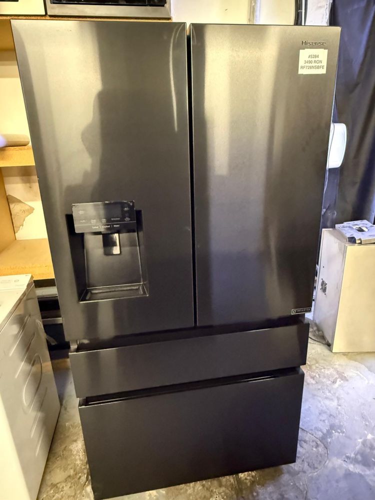 Frigider  side-by-side Hisense RF728N4SBFE