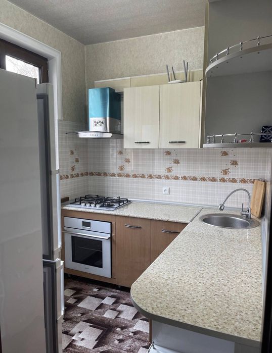 Чиланзар 7 квартал , 2х комнатная