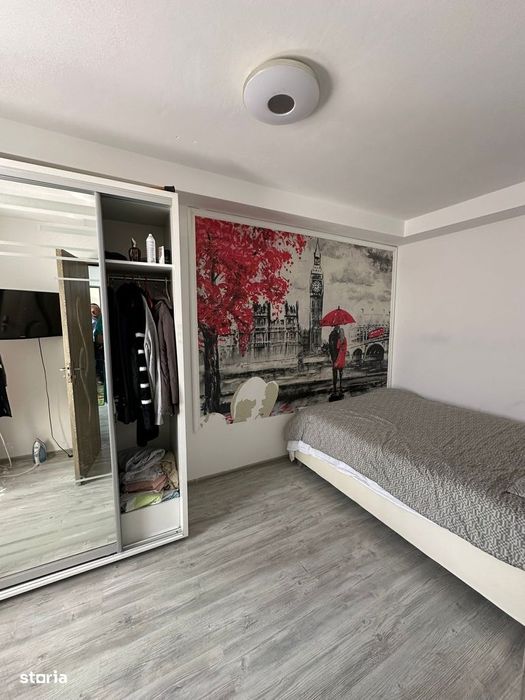 De vanzare 3 camere, etaj 3 , mobilat, 35000 e