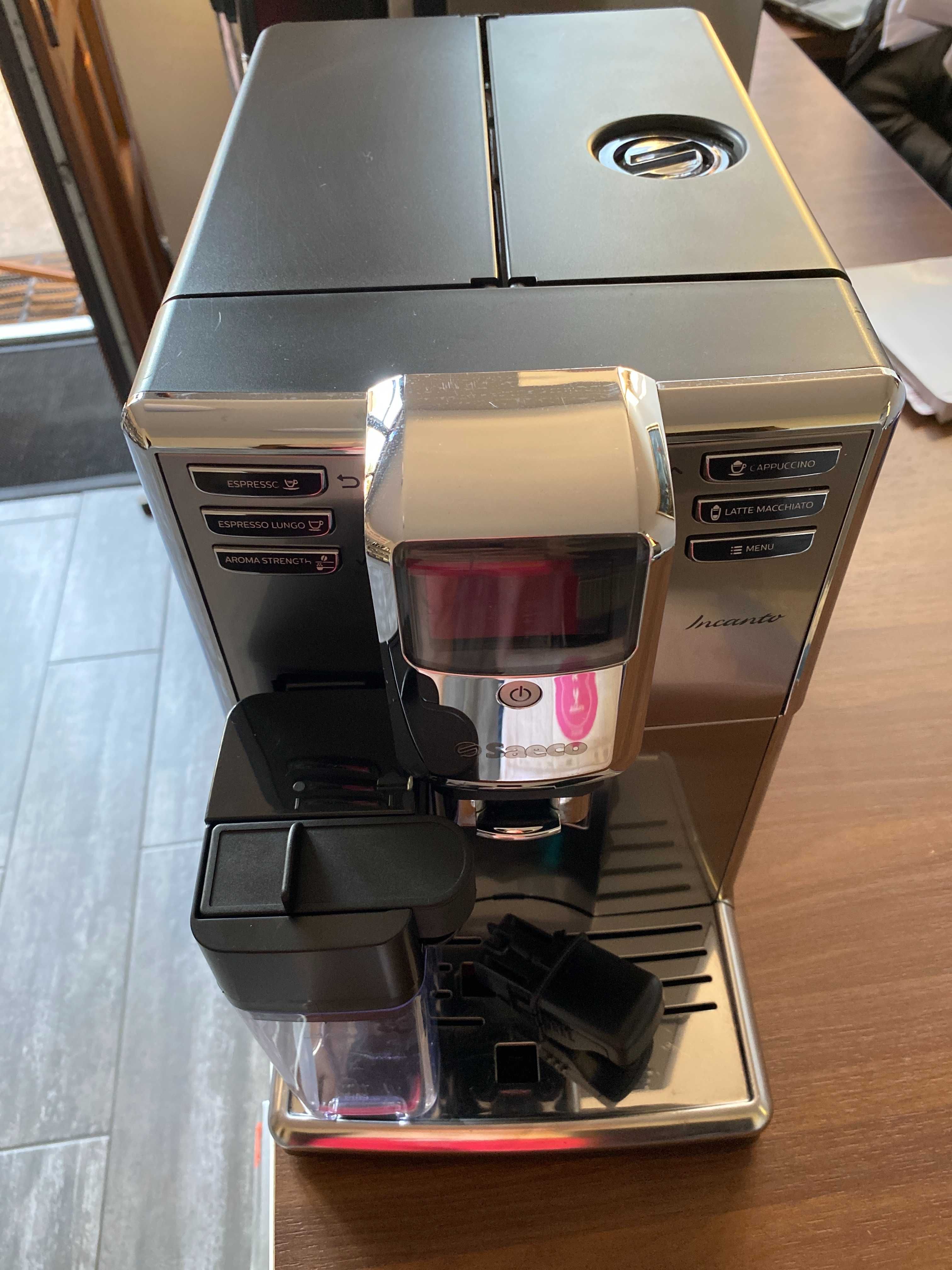 Espresor,expresor , cafetiera, aparat automat de cafea