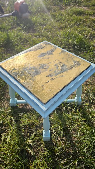 Măsuță de cafea lemn masiv cu foita de aur