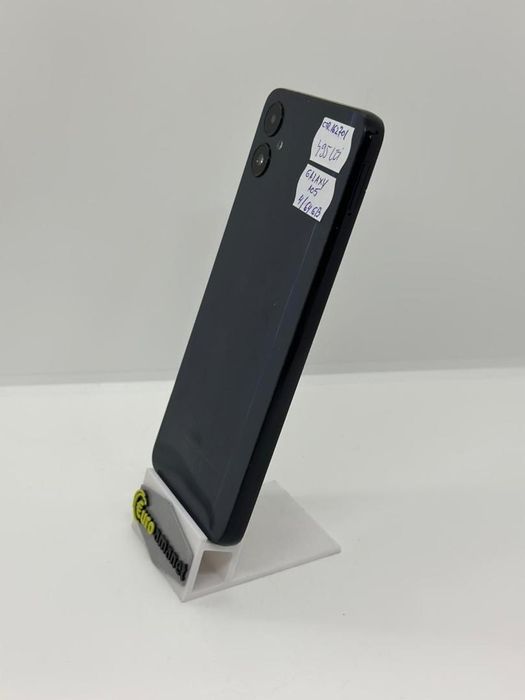 Telefon mobil Samsung Galaxy A05, 64GB, 4GB RAM -A-