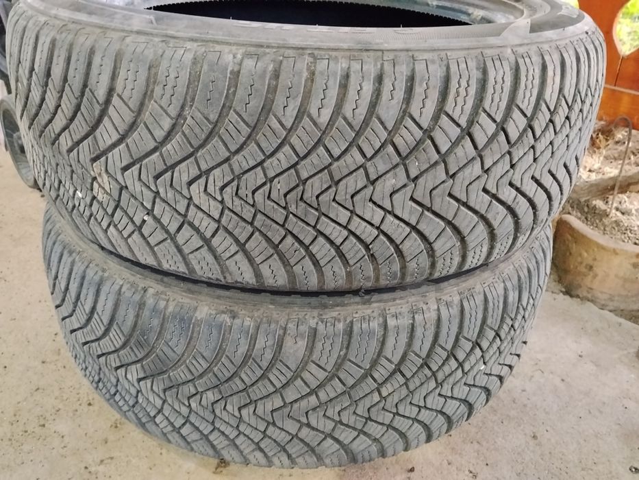 2 бр. всесезонни гуми Laufenn 205/55/16