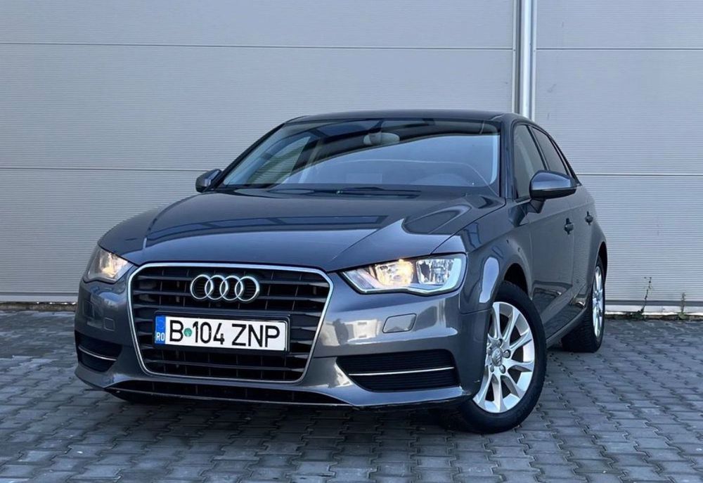 Audi A3 1.6 TDI 110CP, cutie automata 7 trepte