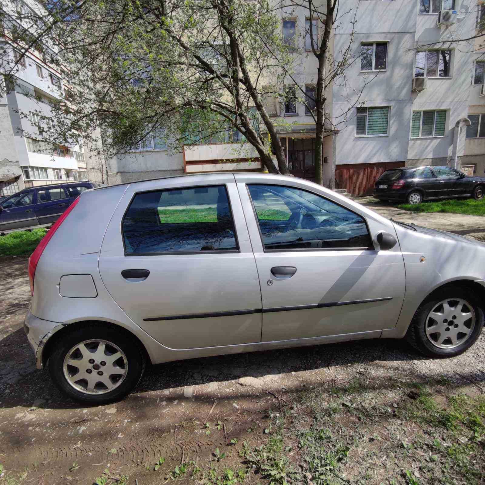 Продавам RIAT PUNTO 1.2 л Евро – 3
