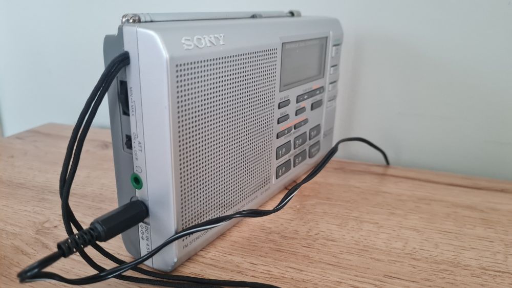 Stereo всевълново радио Sony ICF-SW35