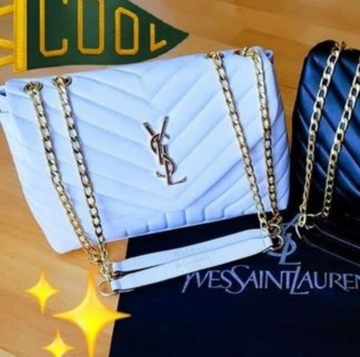 Geanta damă (alba și neagra),accesorii metalice aurii, saculet, etiche