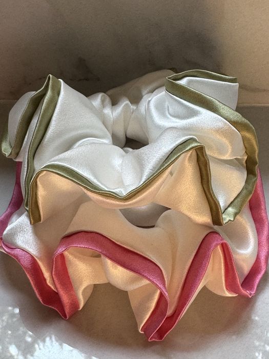 Скрънч, ластик за коса от естествена италианска  коприна