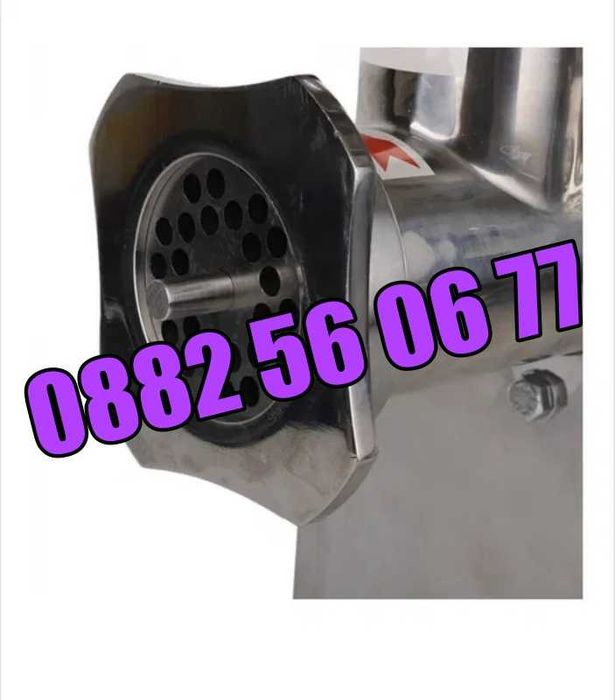 Професионална месомелачка ТК12 1200W, 150 кг/ч с 2 решетки и 2 ножа