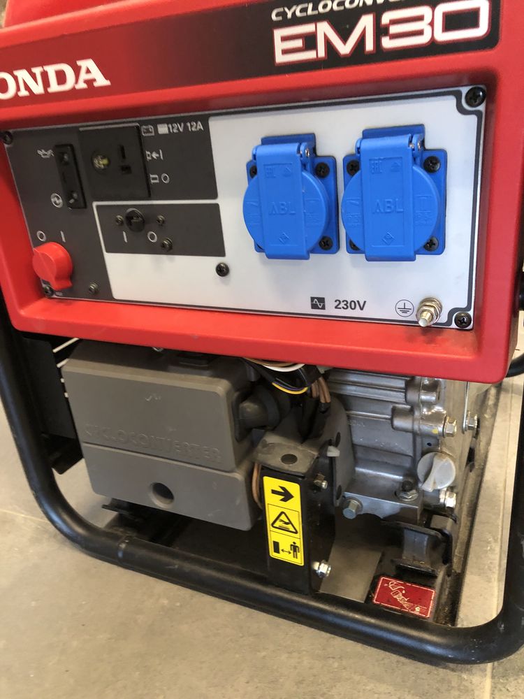 Generator curent Honda EM30