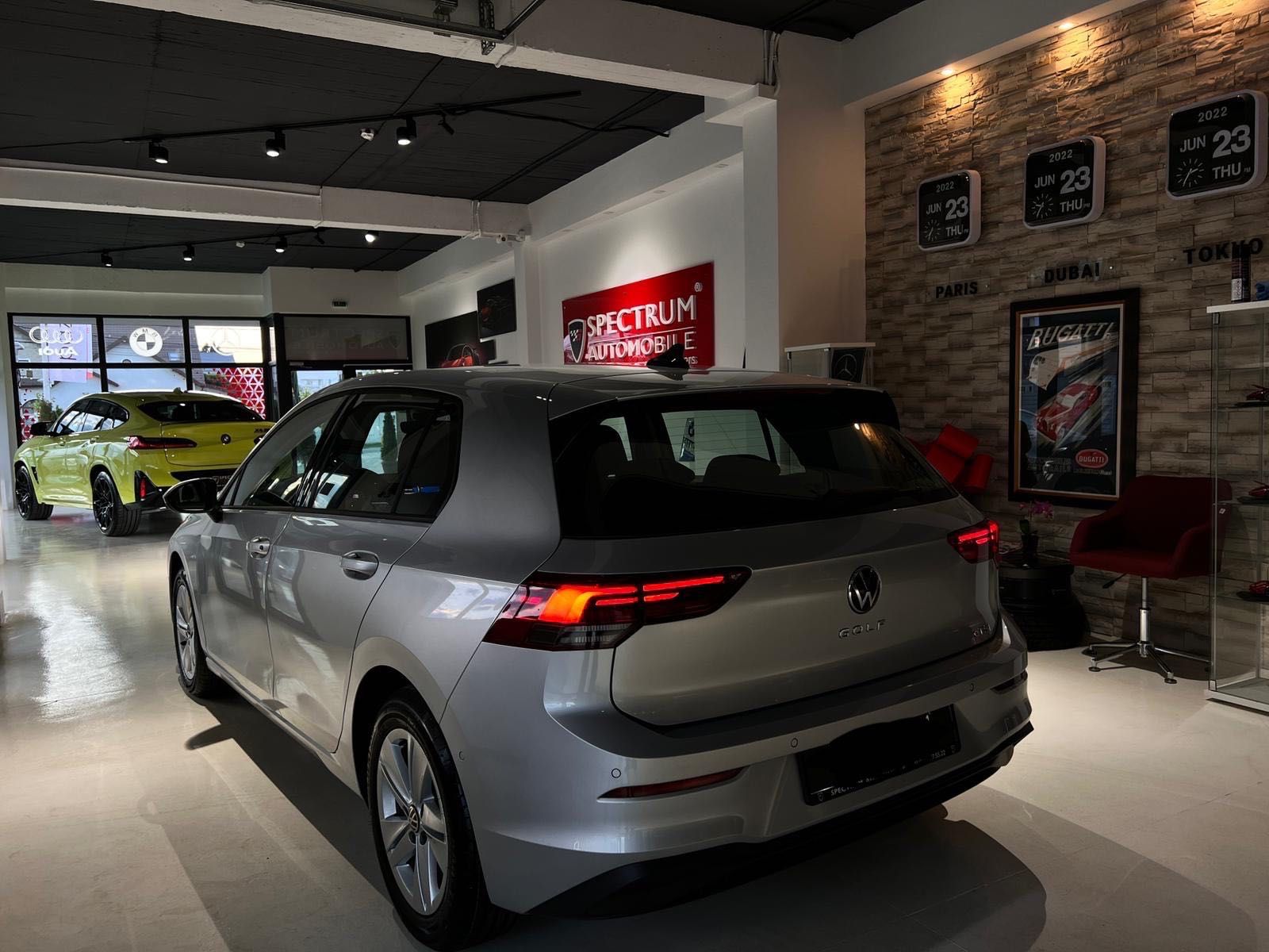 VW Golf VIII (8)