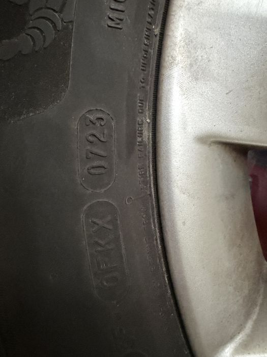 Jante Skoda superb set 4 bucati + anvelope VARA Michelin Pilot sport 5