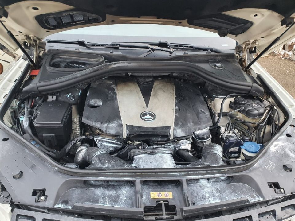 Dezmembrez Mercedes Ml350 w166 motor 3.0cdi 190kw 258cp cod om642.826 dezmembrari piese jante r18