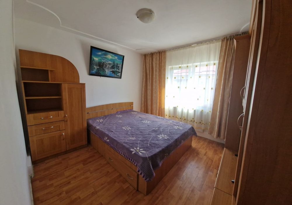 Apartament cu 3 camere,Rovinari