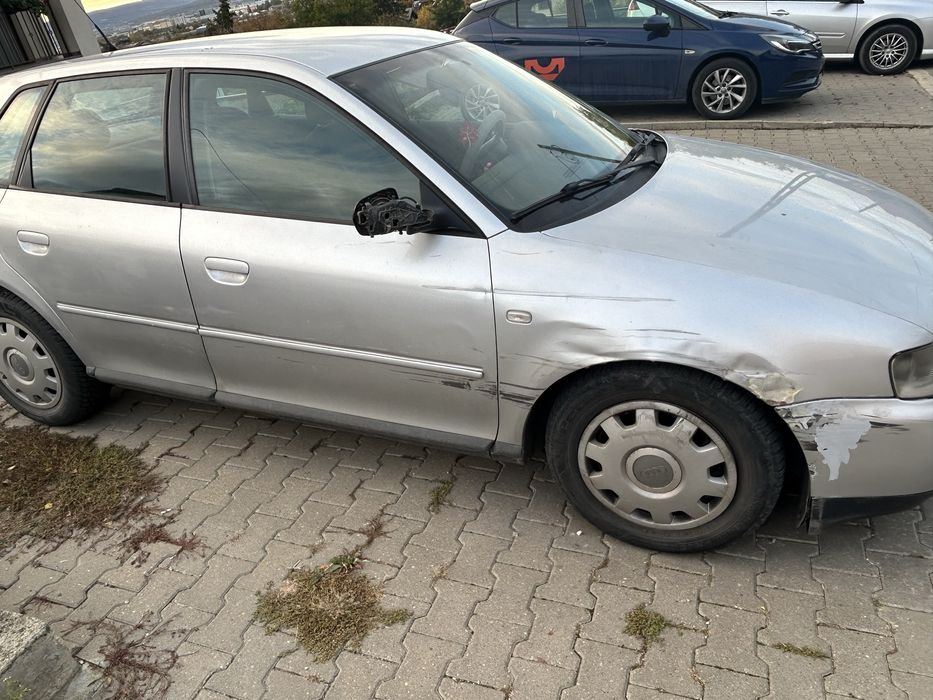 Vand Audi A3 8L avariata