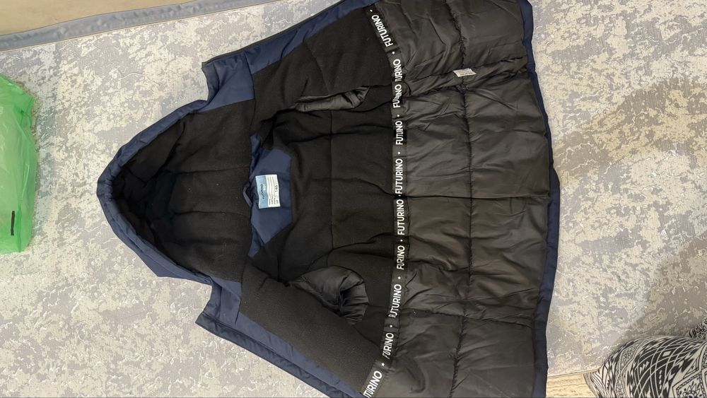 Продам поатье на девочку