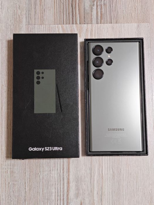 Samsung S23 Ultra 256 gb Ram 12 5G полный комплект