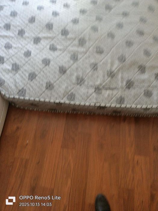 Продаётся матрас на двух спальную кровать