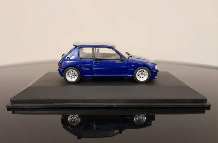 Peugeot 205 GTI with Dimma Bodykit 1:43 Solido