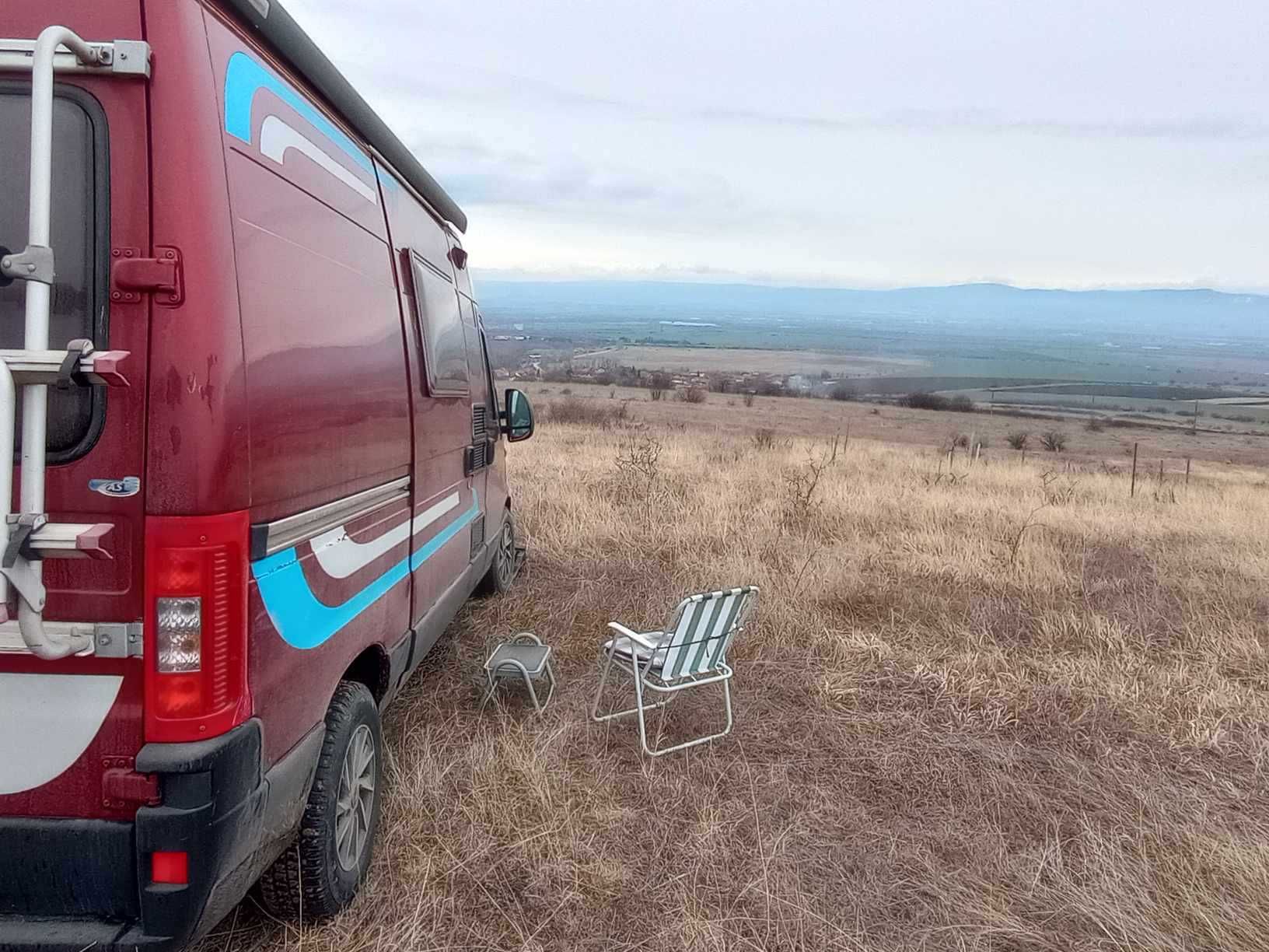 Продавам кемпер Пежо Боксер