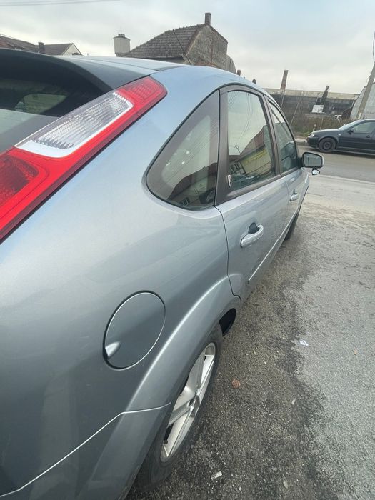 Vând Ford focus  ghia