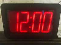 Дигитален настолен LED часовник, аларма, червени цифри
