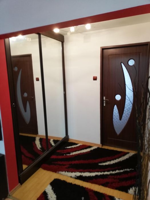 Apartament 3 camere de inchiriat - Petrosani Nord