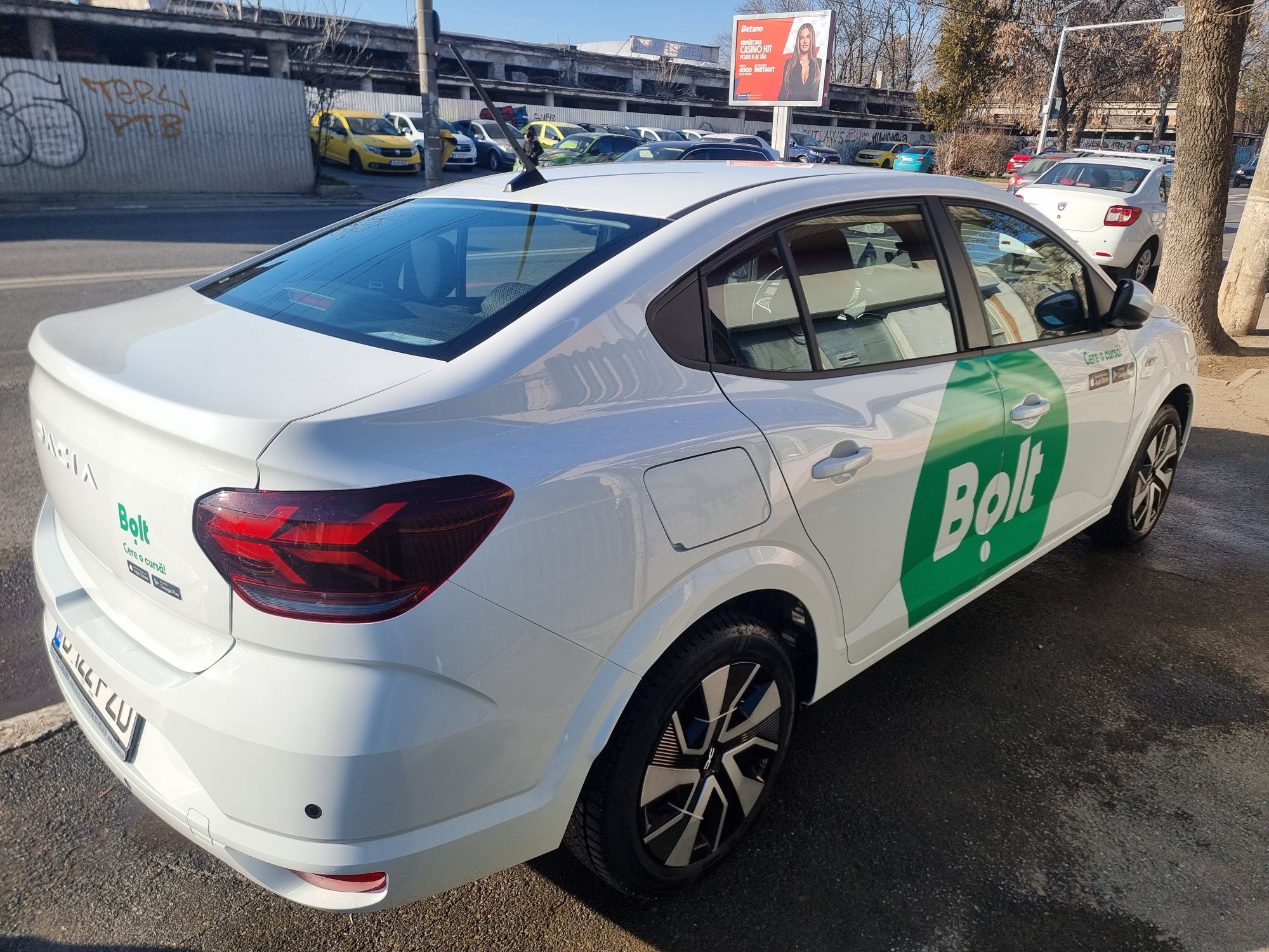 Sofer Uber, Bolt cu atestat