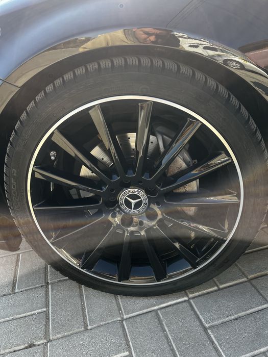 Cauciucuri iarna nokian 2 dimensiuni - 225 / 40 si 255 / 35 19