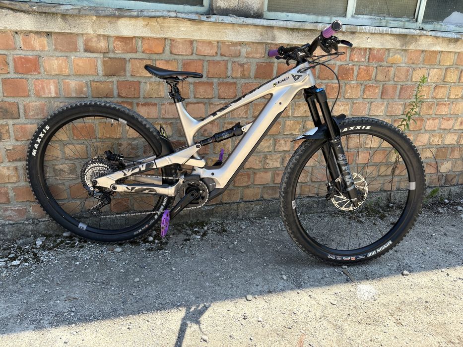 Bicicleta electrica (E-Bike) yt decoy mx core 2 2022 cu 2760 km