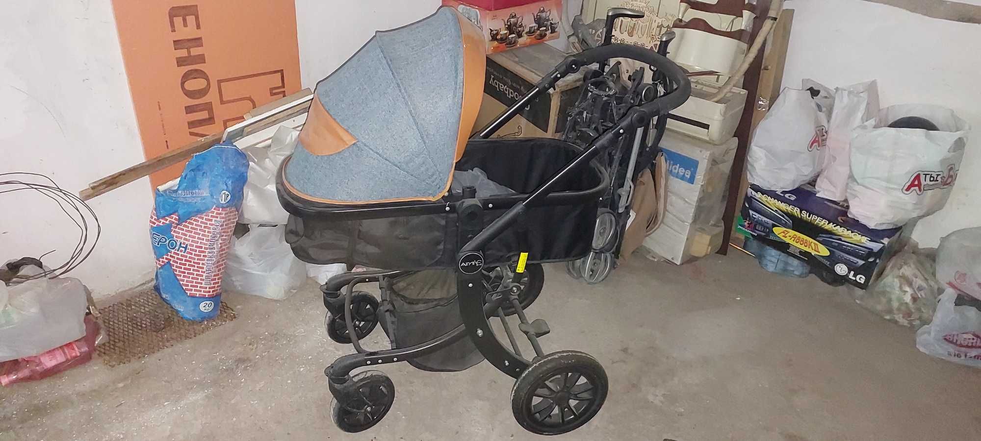 Детская коляска.