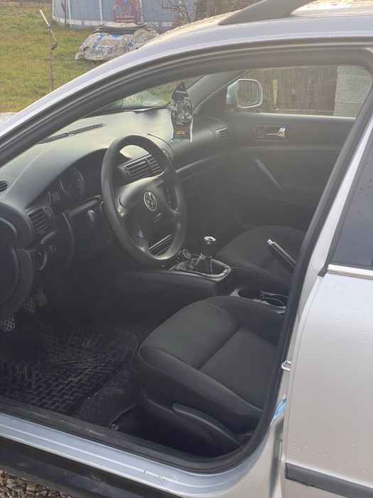 Volkswagen Passat 1.6