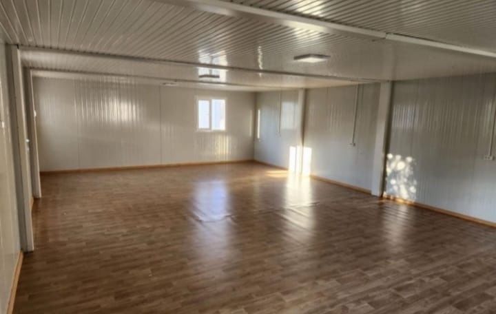 Vand containere modulare la oferta