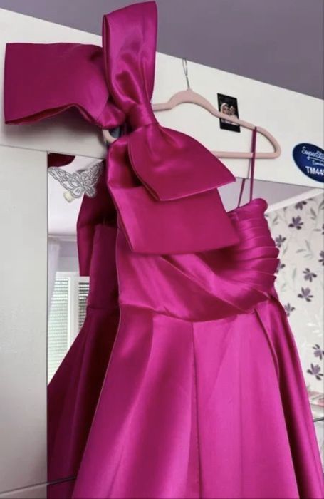 Rochie lungă elegantă