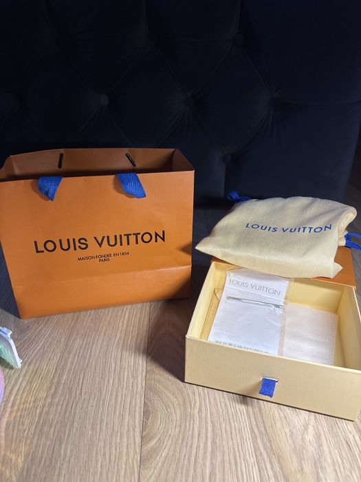 Curea Louis Vuitton