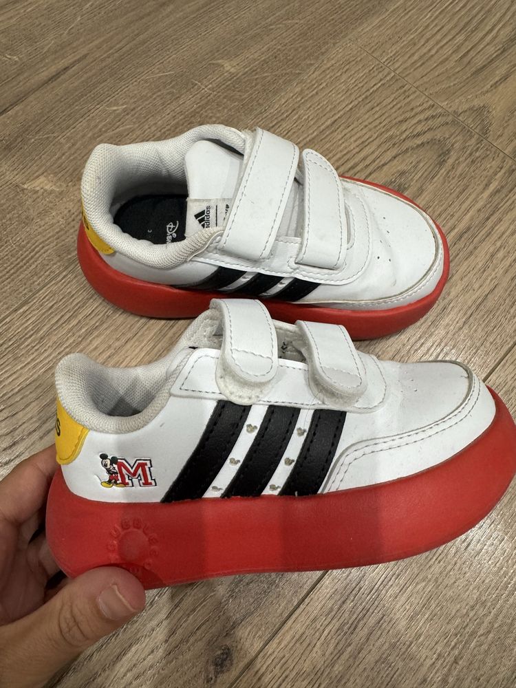 Затворени обувки Nike, Adidas, Zara 24 и 25 номер