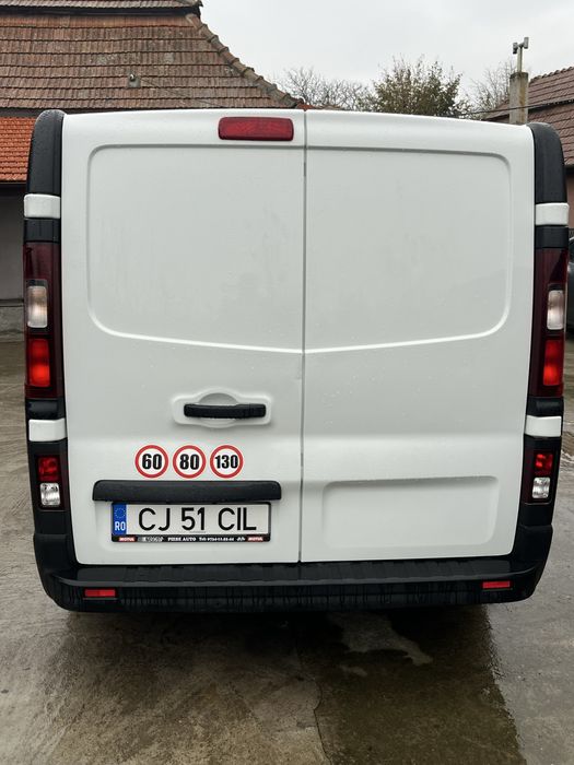 Opel vivaro 2017