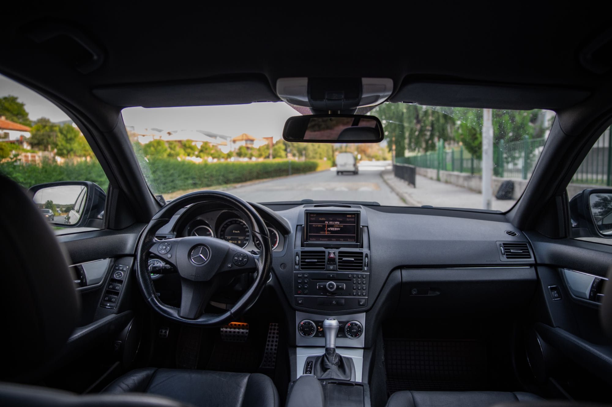 Mercedes-Benz c320