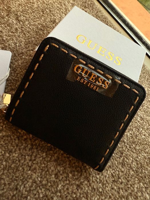 Portofele Guess Originale
