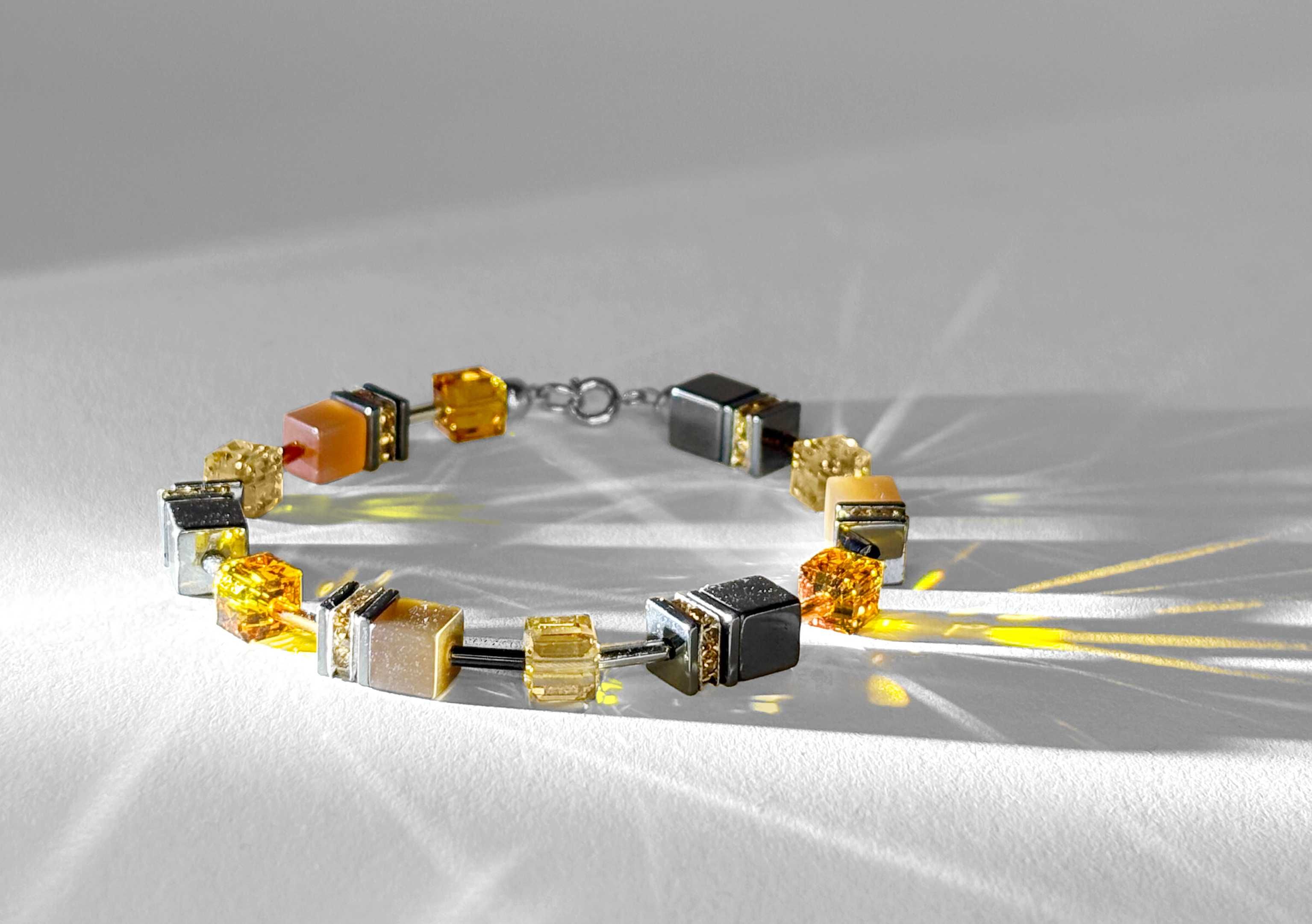 гривни от мъниста куб котешко око кристави сваровски swarovski - опции