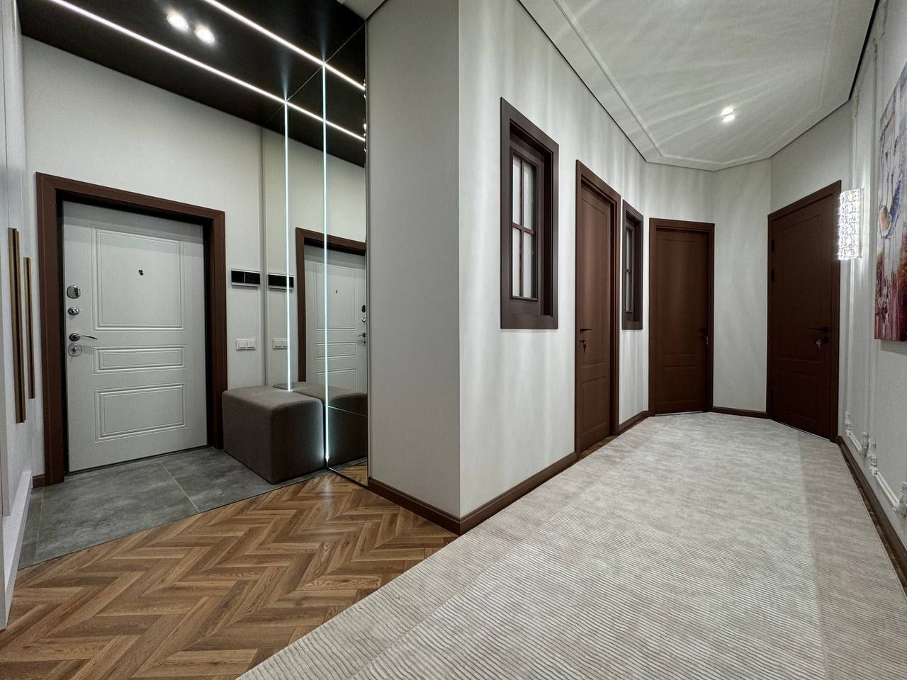 Kvartira продается 4/7/8 на ЖК Royal Haus