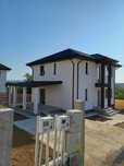 Casa parter+etaj, 5 camere si beci