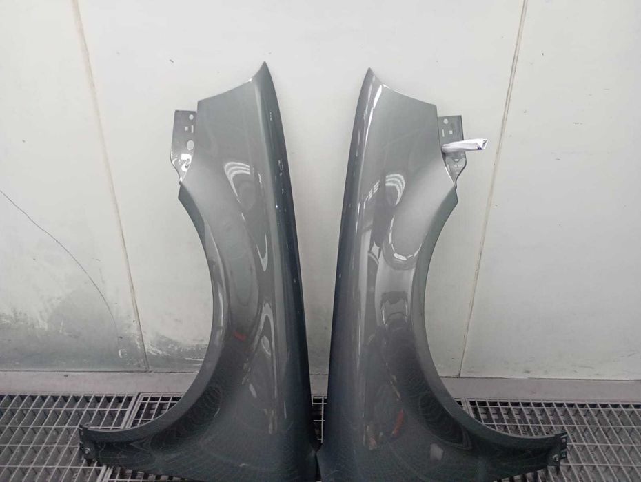 Aripa Fata Dreapta & Stanga VW Passat B5.5 An 2004-2005 (LA7T (Gri))