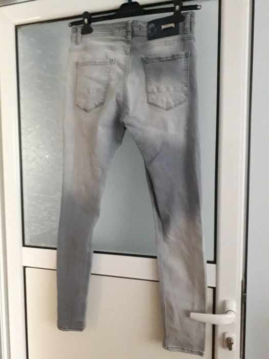 Мъжки дънки-размер 31